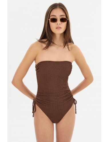 ZARINA | Strapless Swimsuit Venez acheter