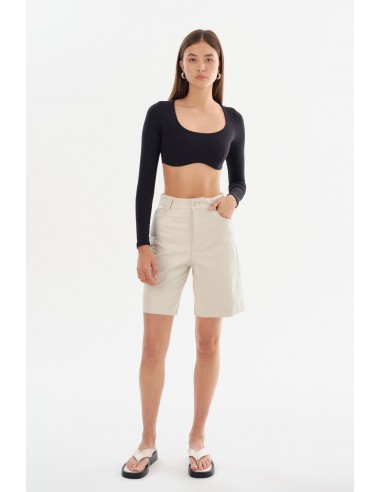 ARAE | Faux Leather Shorts à prix réduit toute l'année