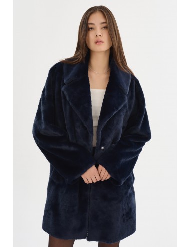 LINNEA | Faux Fur Coat s'inspire de l'anatomie humaine